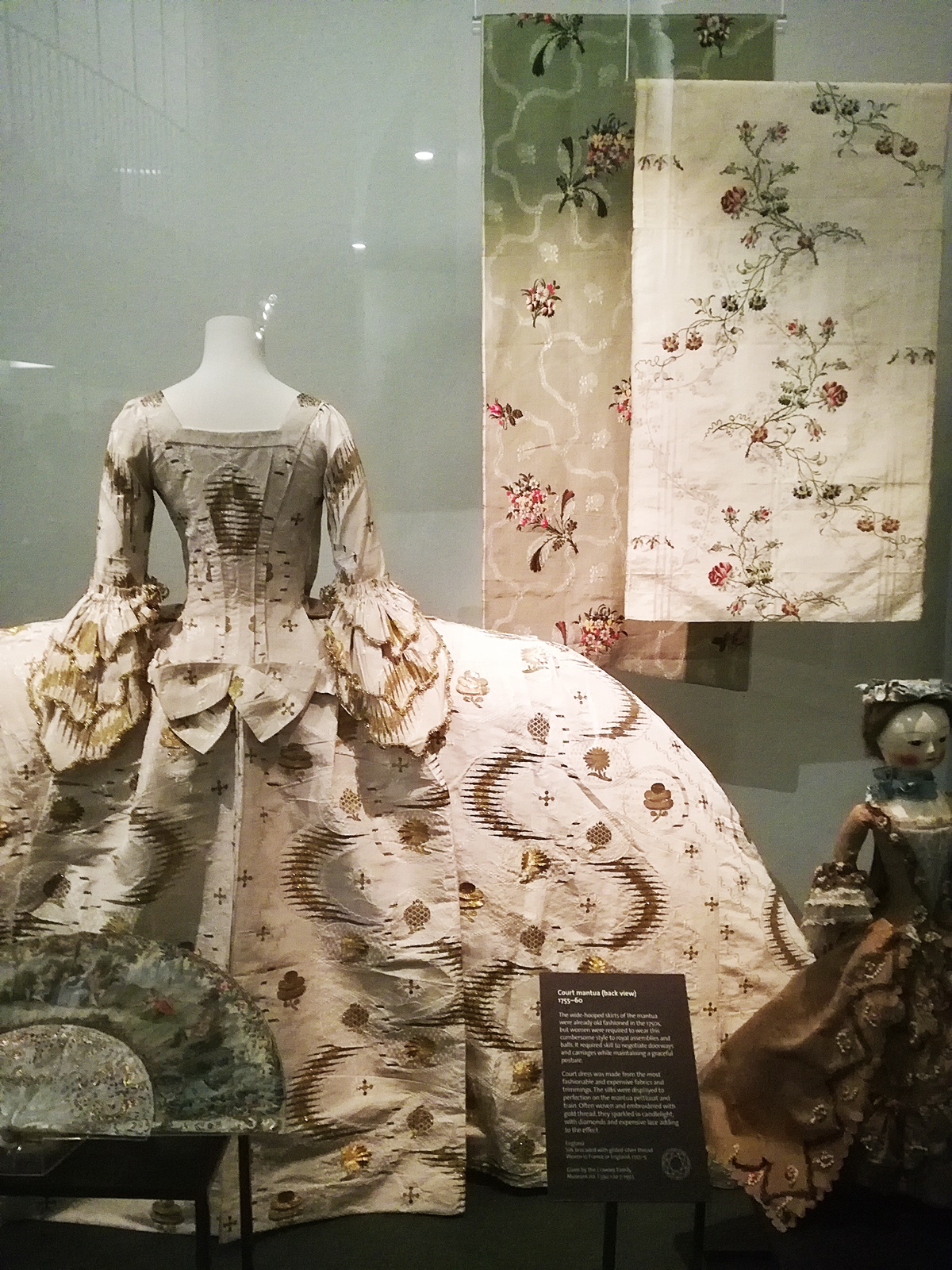 Top 6 reasons to explore Fashion Design at the Victoria & Albert