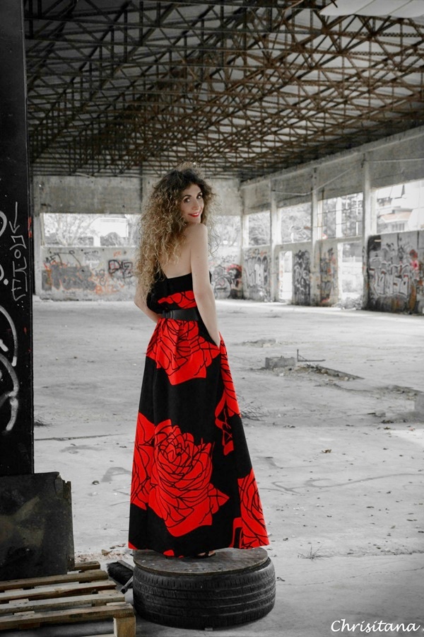 Red color street style through the lens of Christiana Kokore
