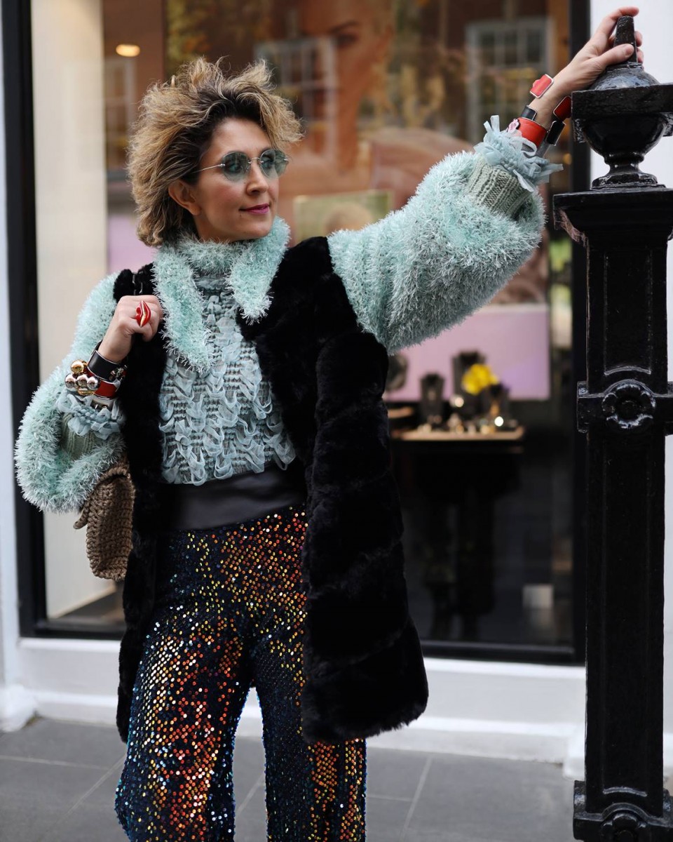 London Street Style at LFW 2020 by Chrysanthi Kosmatou, Think-Feel-Discover.com for Fashion Trend Forecast 2020 & Knitwear trends.