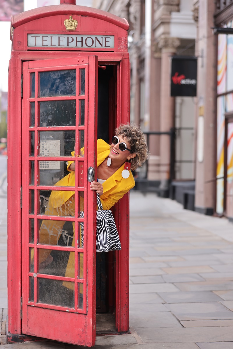 London Fashion Week Street Style 2024 by Think-Feel-Discover.com at Mayfair London.