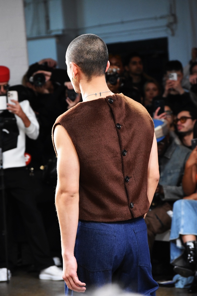 Hong-Kong-Fashion-show-Rickyy Wong-London-Fashion-Week-2025-Fashion-Scout-London.JPG16.jpg