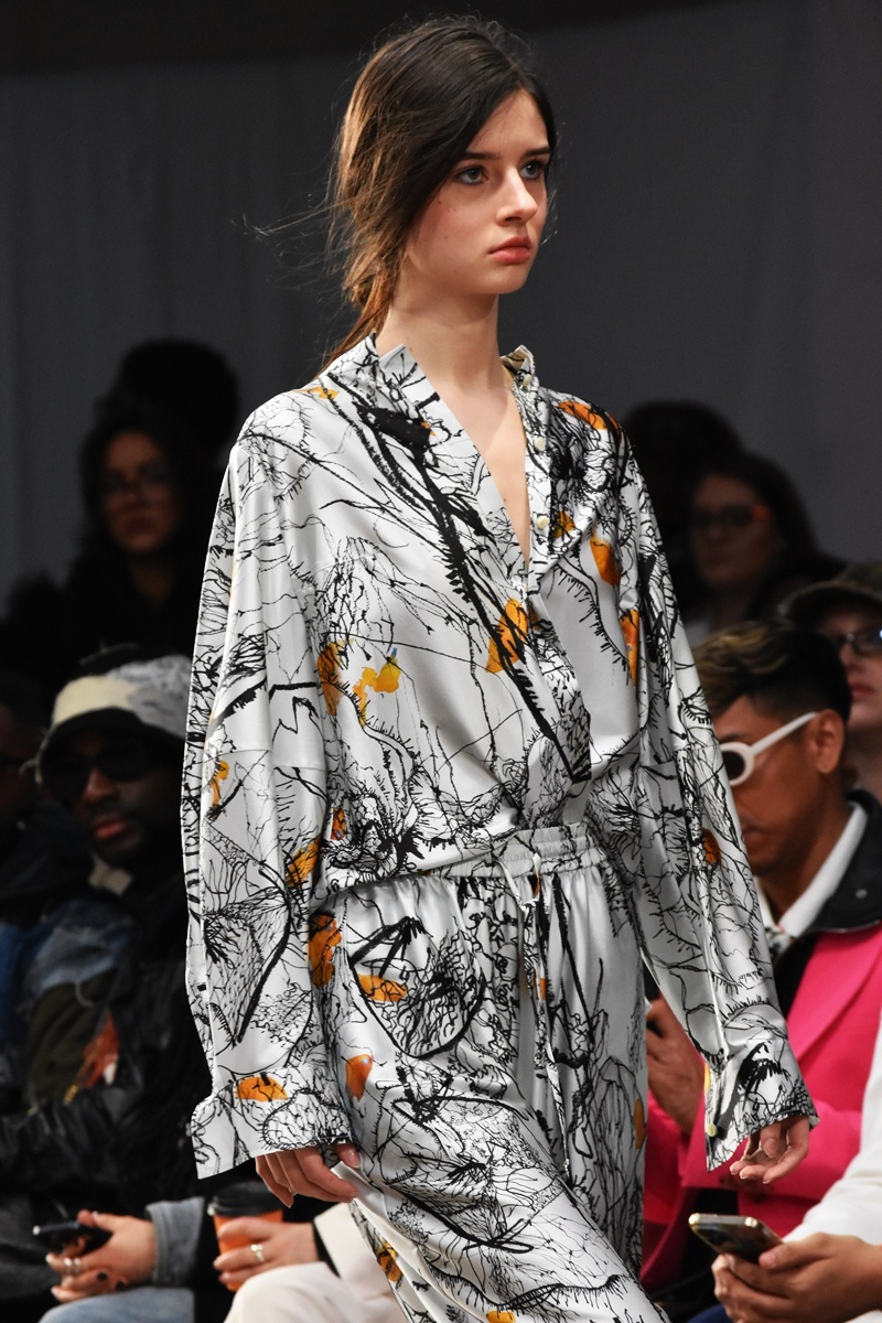 LFW 2025, Tifaret AW25 printed silk, by Fashion Scout, i.deapr, photo rights by Think-Feel-Discover.com.