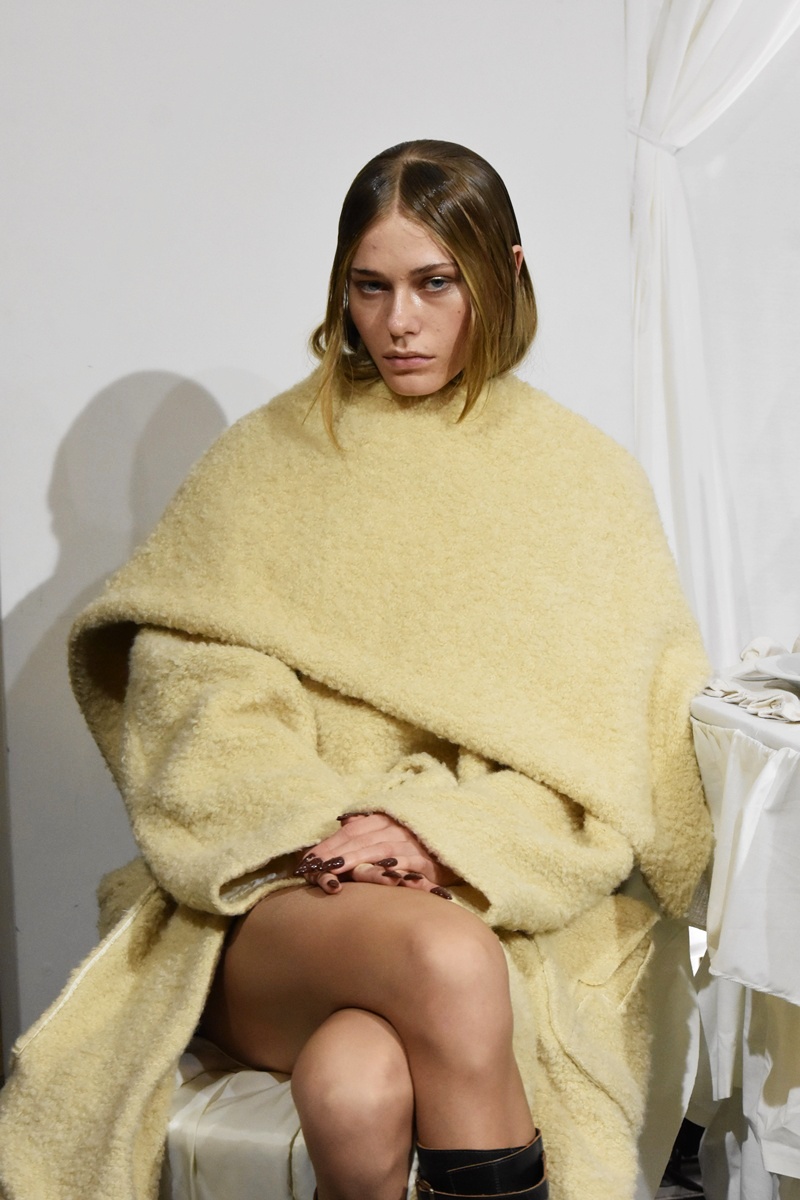 Ray Chu AW25 presentation at the London Fashion Week February 2025, photo by Think-Feel-Discover.com