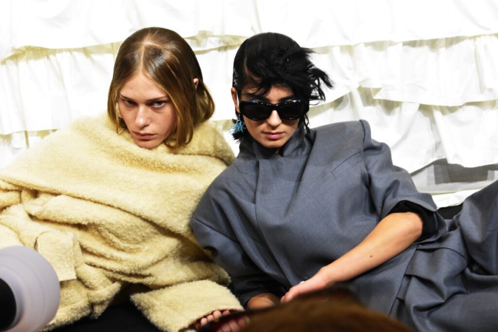 Ray Chu AW25 presentation at the London Fashion Week February 2025, photo by Think-Feel-Discover.com