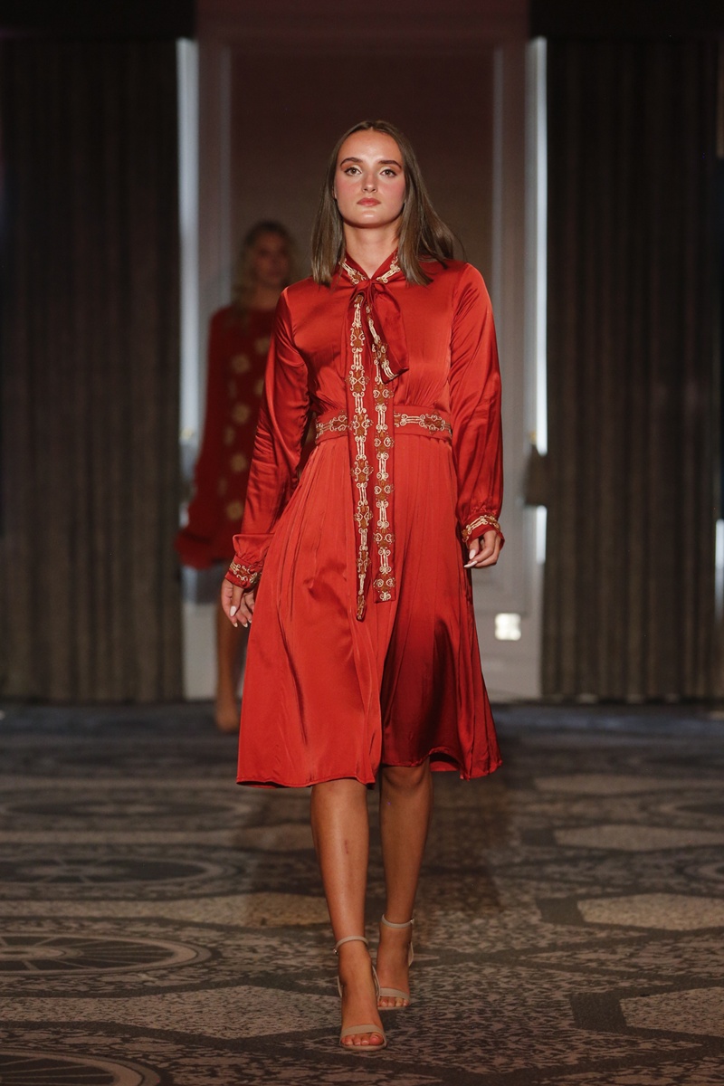Meluhas collection by Omar Mansoor in collaboration with Kaarvan Crafts Foundation, fashion show at the London Fashion Week