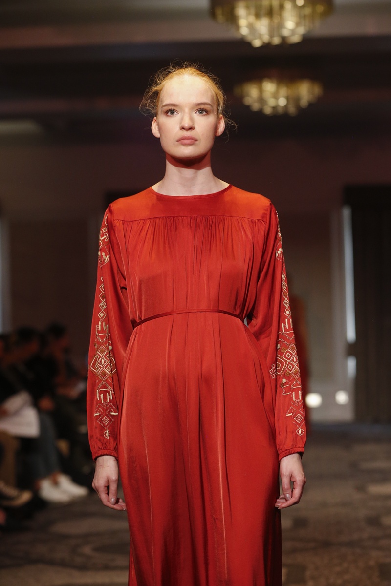 Meluhas Collection Fashion Show at London Fashion Week by Omar Mansoor
