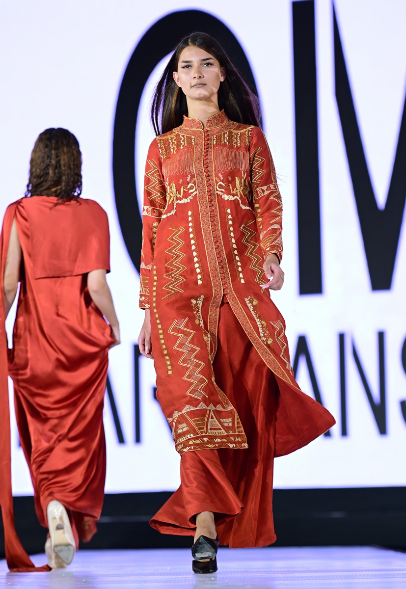Omar Mansoor Fashion Designer, Atlas Bayrami Festival at Uzbekistan fashion show.