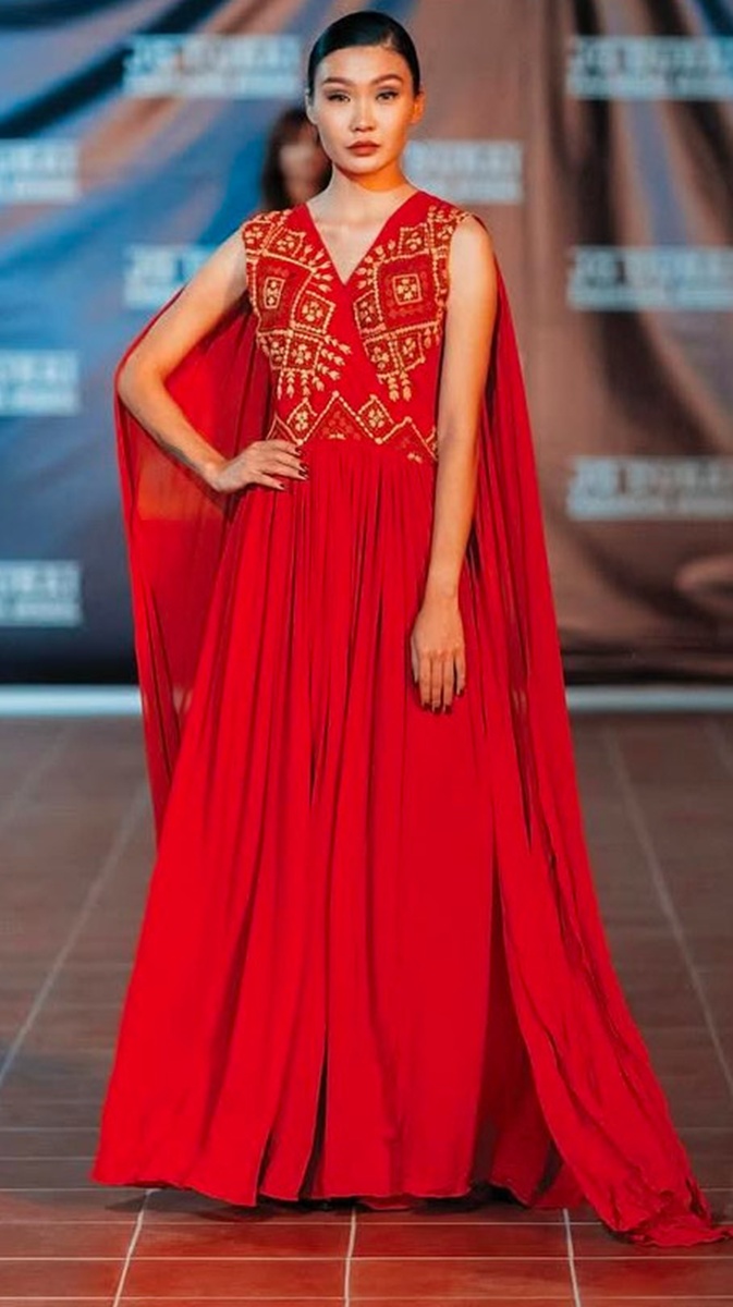 Meluhas Collection fashion show at Amwaj Rotana Hotel Dubai by Omar Mansoor