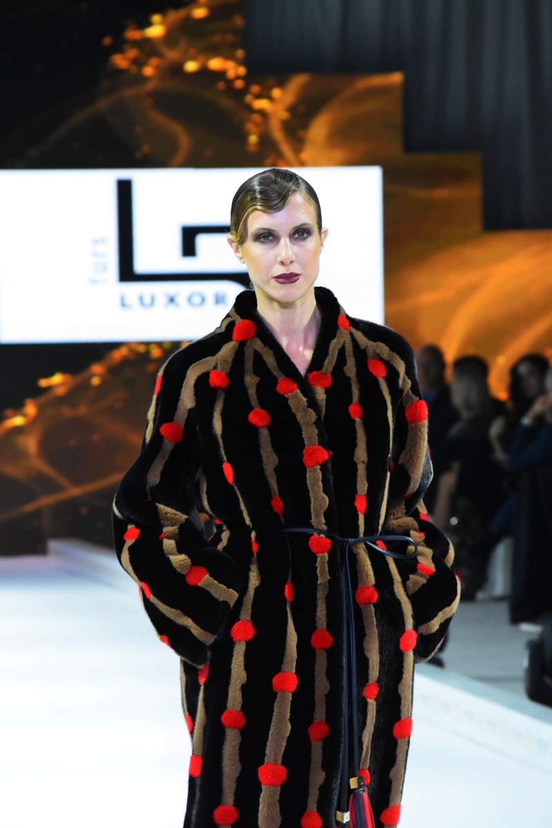 LUXOR Furs at the Kastoria International Fur Fair 2025, catwalk photo at the Fashion Gala.