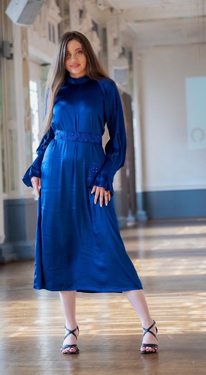 Responsible Haute Couture Week, Omar Mansoor Lapis Lazuli Couture SS26 collection, fashion show in Paris.
